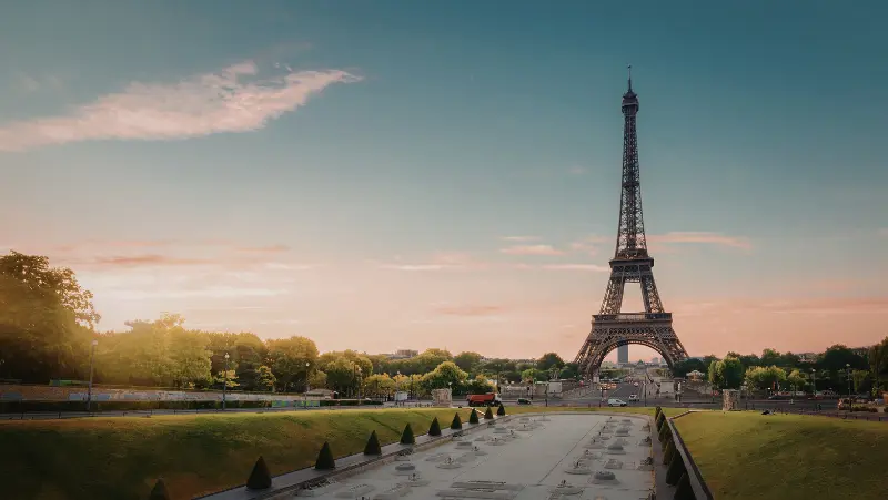 Paris airport transfers