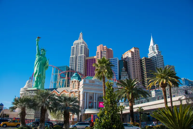 Las Vegas travel guide strip lights